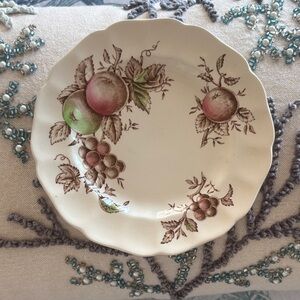 Johnson Brothers Harvest Time Vintage Cream and Brown Fruit Design Plate